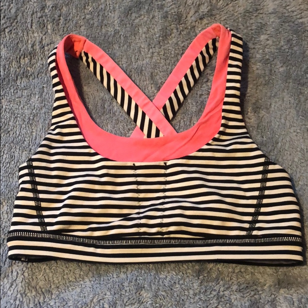 Lululemon sports bra pink/black/white stripes 6
